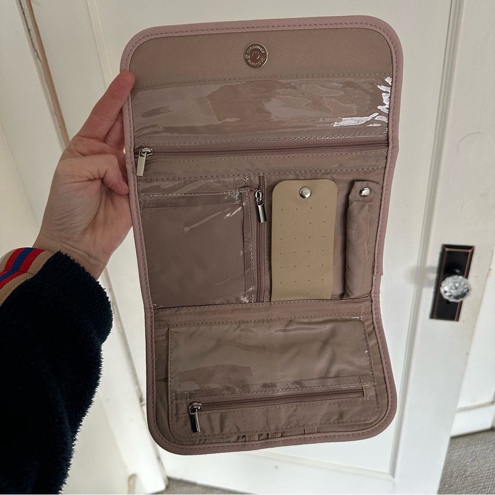 Beige Travel Jewelry Organizer